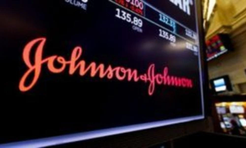 Κορονοϊός-Johnson & Johnson: Πρόκειται να αξιολογήσει το εμβόλιό της κατά της νέας μετάλλαξης "Όμικρον"